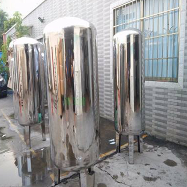 1718248982150340.jpg 仿玻璃鋼過(guò)濾器.jpg